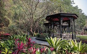 ล้านนา รีสอร์ต